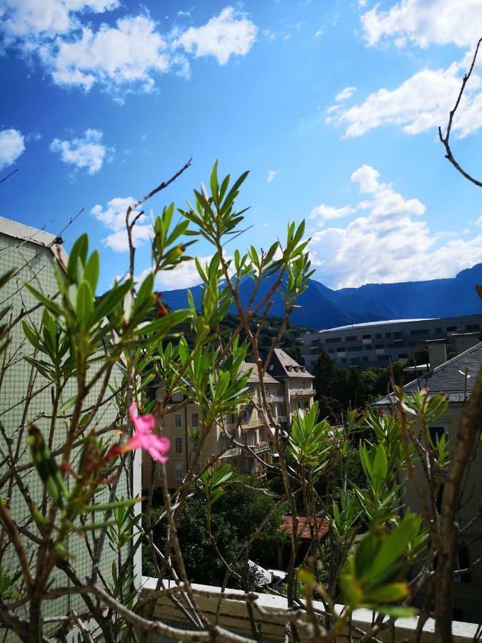 Spazioso E Accogliente Nel Centro Di 메라노 외부 사진